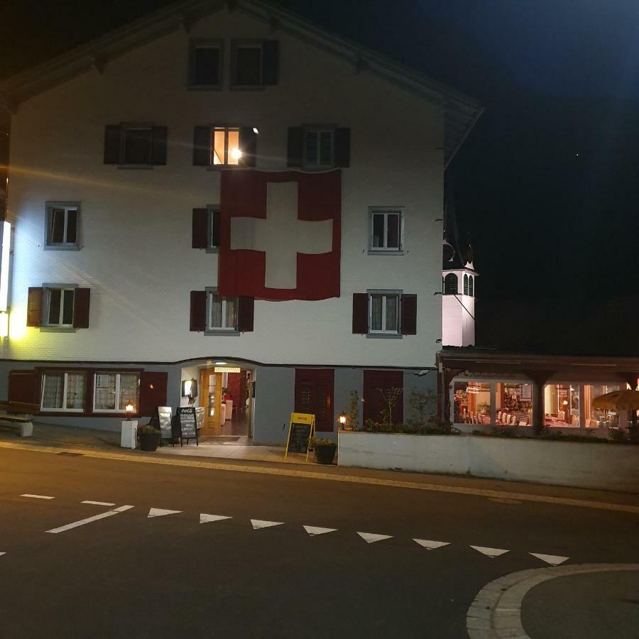 Buongustaio1 Zimmer mit ensuite T&B Morschach Exterior foto